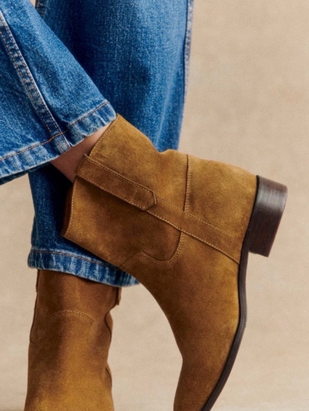 Sézane low Gabbie Suede Ankle Booties in Camel Brown
